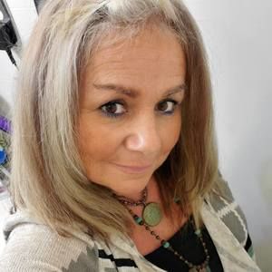 Meet your Posher, Gwen